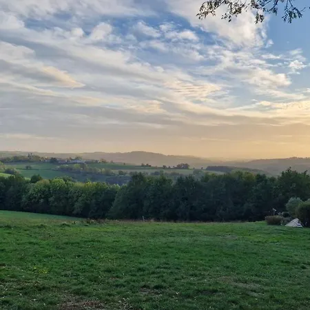 Les Juliannes - La Pierre Etoilee Piscine Jardin *