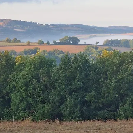 Les Juliannes - La Pierre Etoilee Piscine Jardin