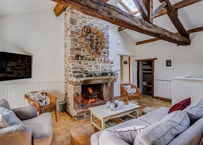 Σπίτι διακοπών Les Juliannes - La Pierre Etoilee Piscine Jardin